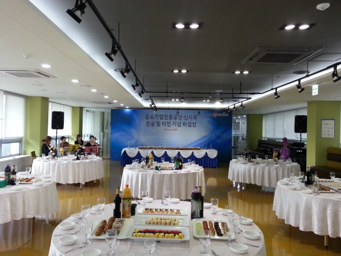 3fc137be77b052321df2df77a65c25dd.jpg"