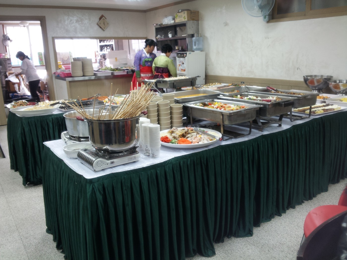 130226_greenbuffet112110.jpg